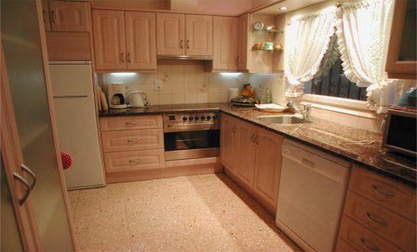 Additional photograph of 3 Bedroom Villa, Estartit (Sleeps 6)