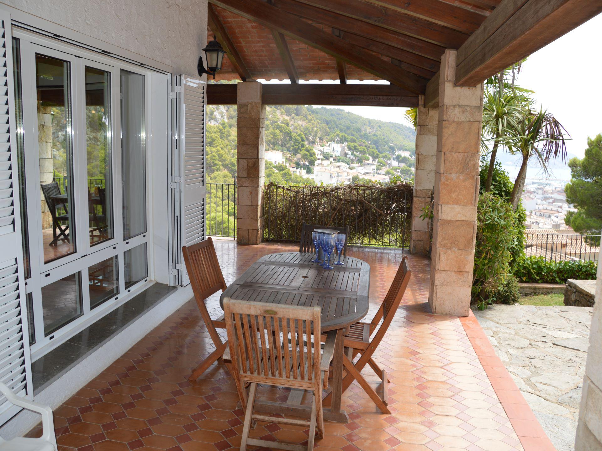 Rocamaura villa photo 35