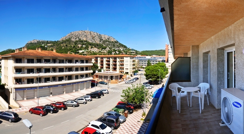 La Pineda Complex